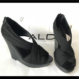 EUC Aldo Nelton Criss Cross Peep Toe Wedges